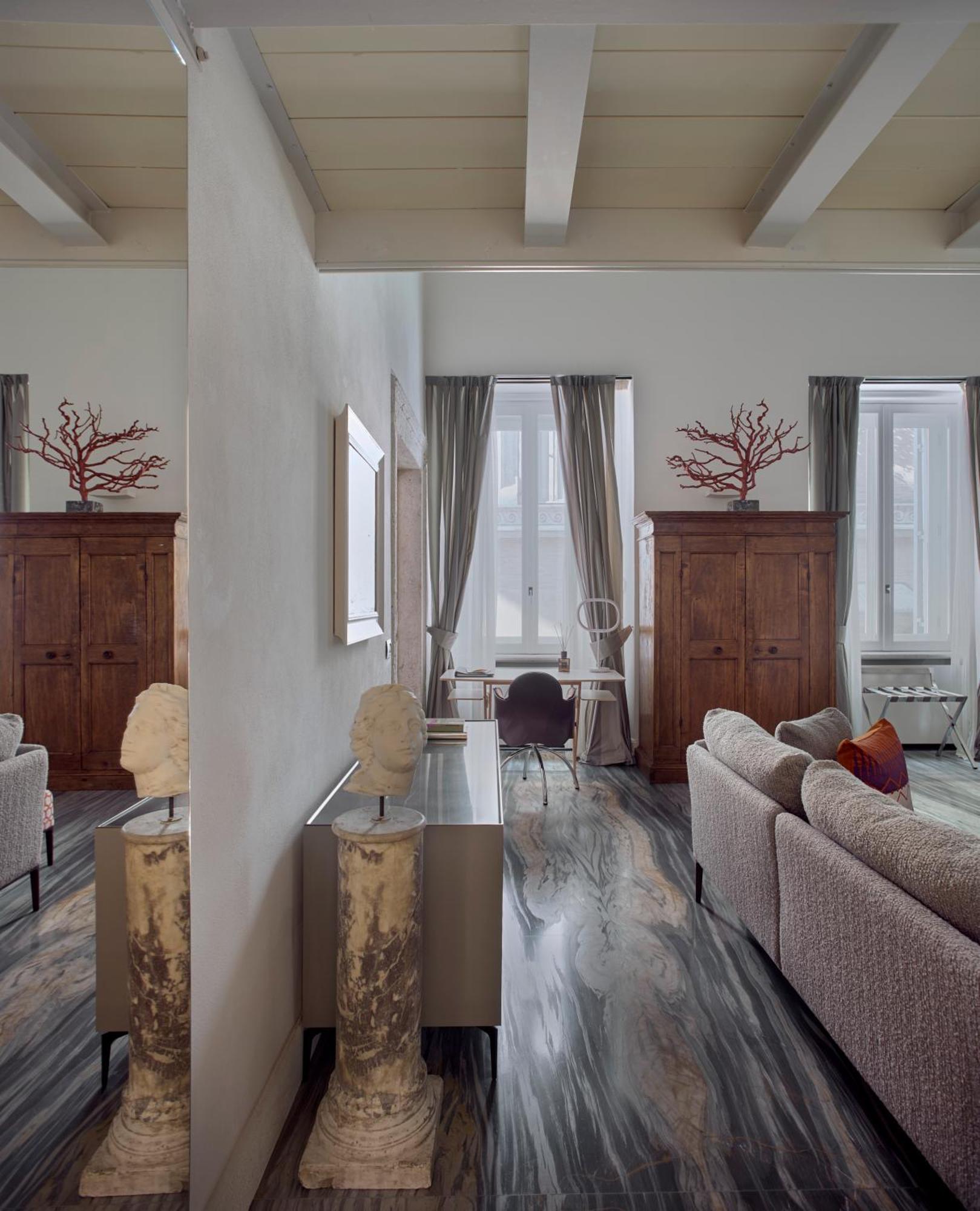 Palazzo Delle Pietre - Luxury Apartments Rome Bagian luar foto